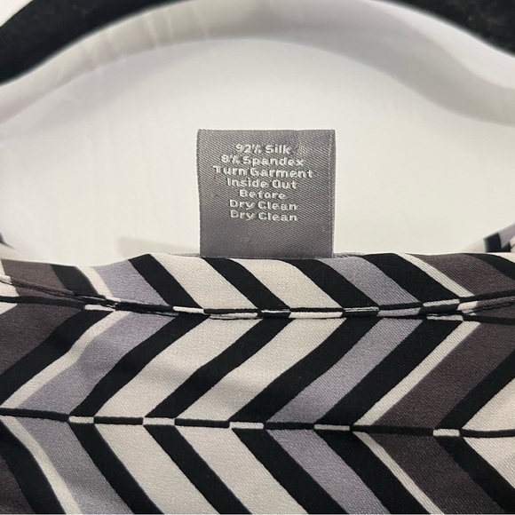 Ann Taylor Black and White Chevron Button Down Shirt - Picture 6 of 6
